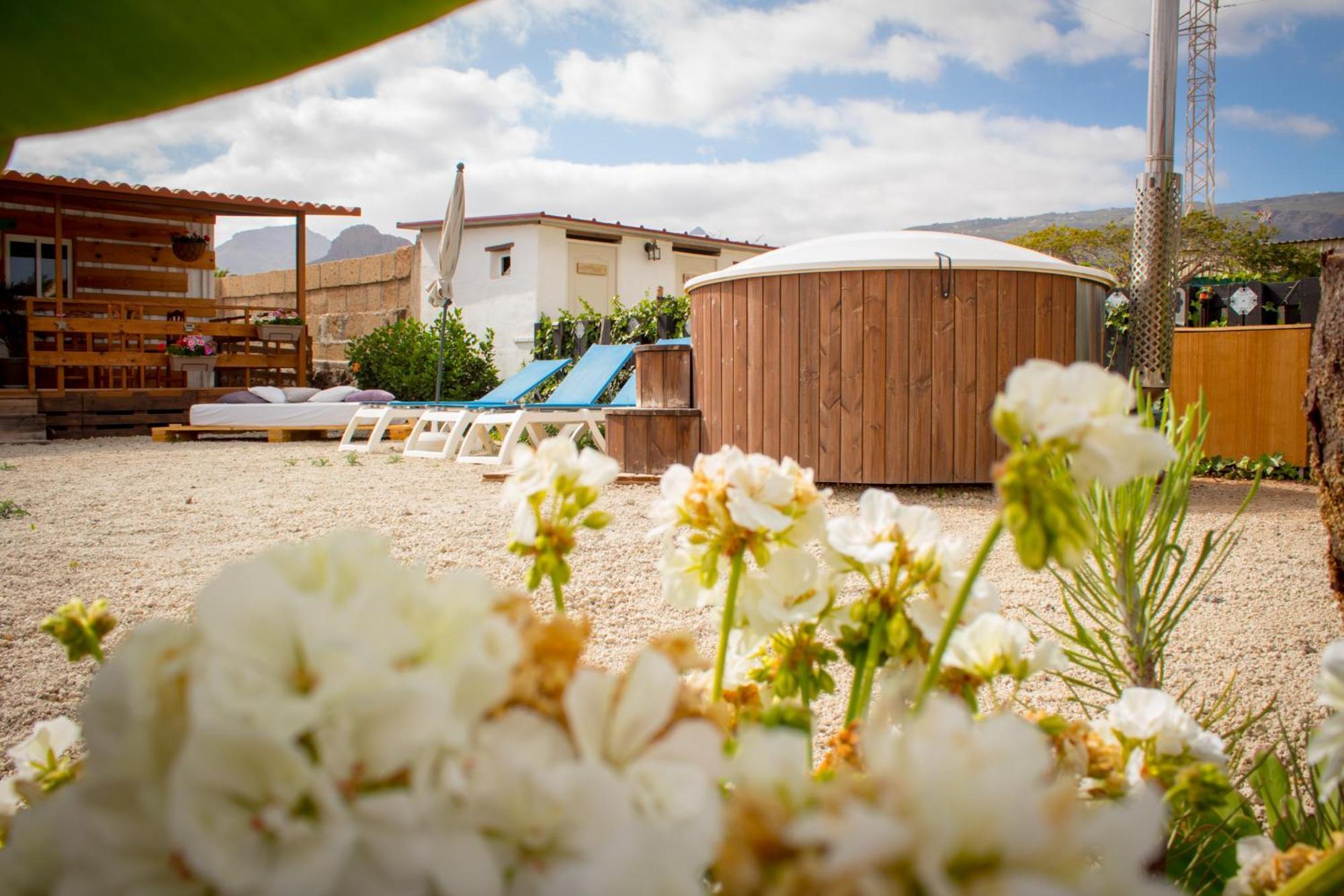 Macaronesia Love Spa, Sauna Y Piscina Бусанада Экстерьер фото
